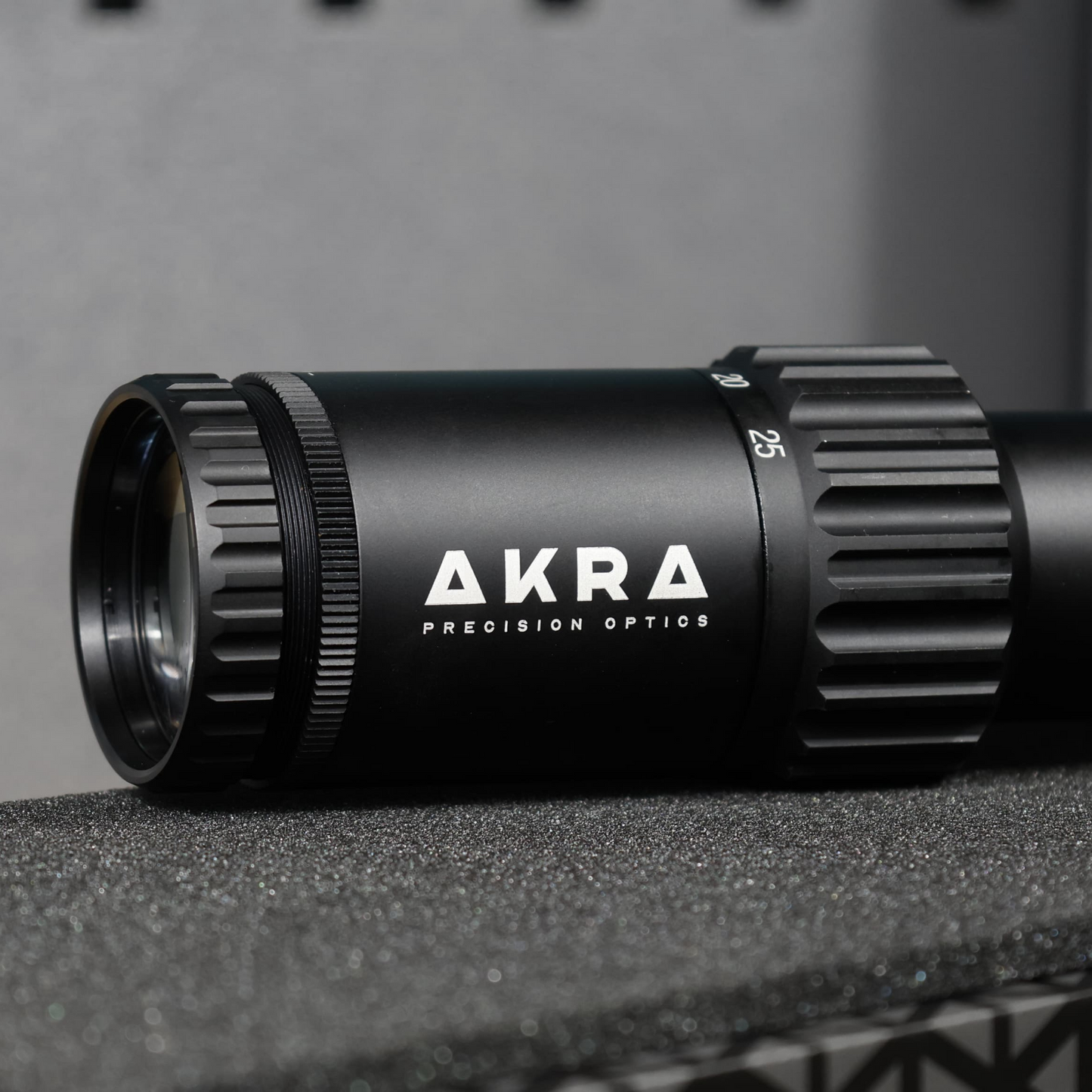 Akra Genesis X 5-25x56 FFP MOA 